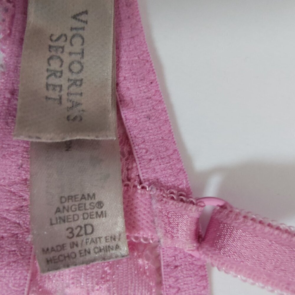 Ladies SZ 32D VS Pink Lace Demi Underwire Bra - Picture 3 of 3